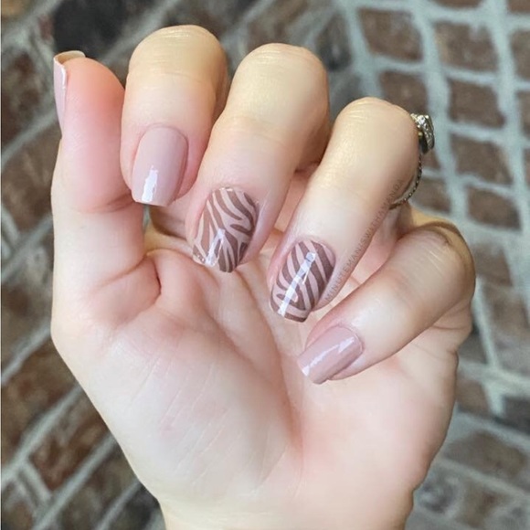 *Retired* Color Street: All Wild Up | Animal Print Zebra Neutral Beige Tan Nude - Picture 3 of 12